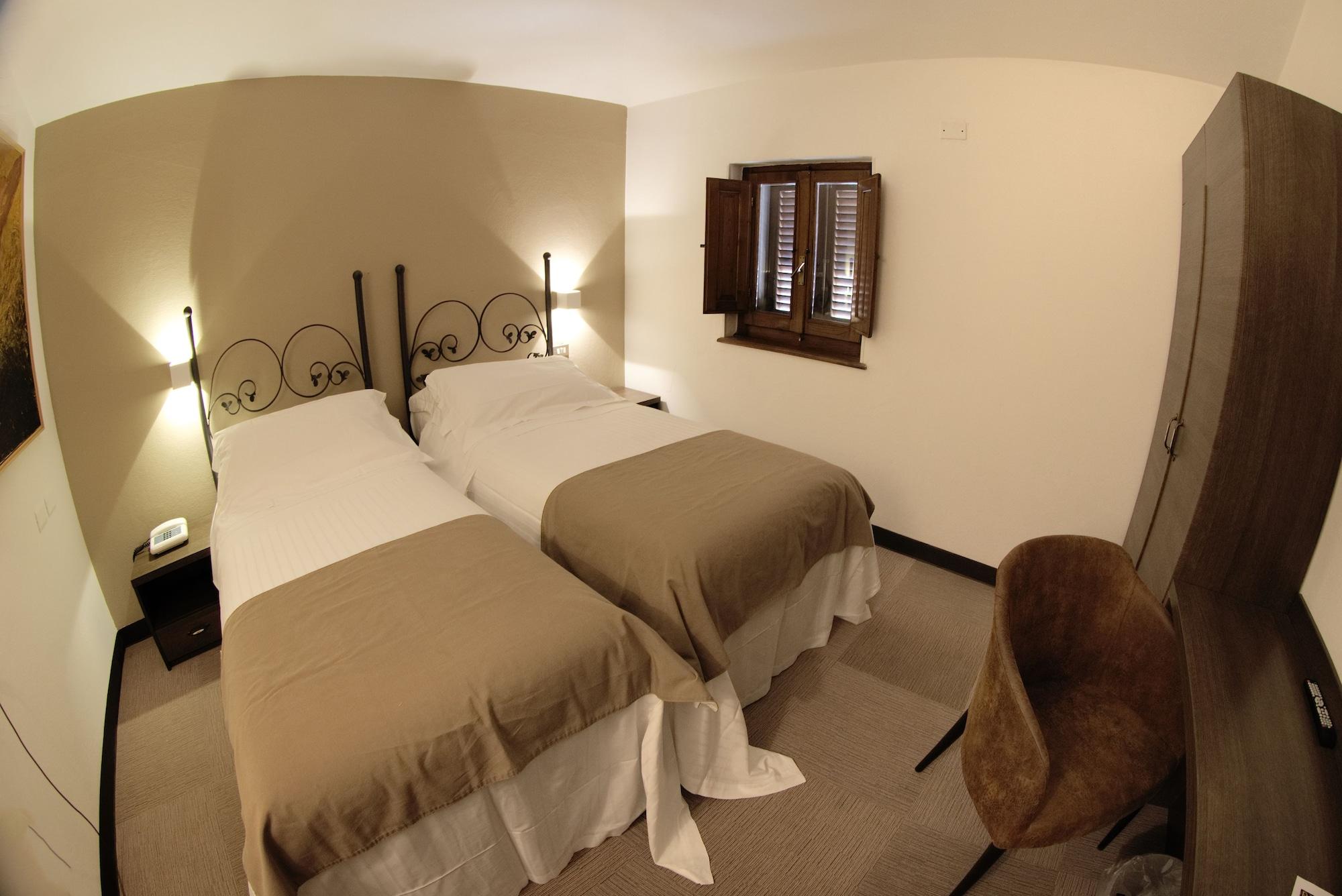 Del Chianti Hotel